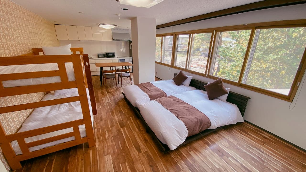 キッチン付き 4人部屋(ベッド×2 二段ベッド)